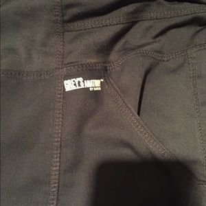 Scrub pants